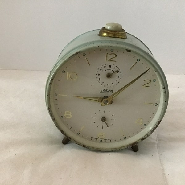 Vintage Kaiser West Germany Wind Up Alarm Clock