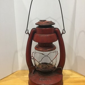 Antique ELGIN Chicago, Aurora, Elgin Railway Lantern, Antique, Cabin, Farmhouse Decor, Kerosene Lantern