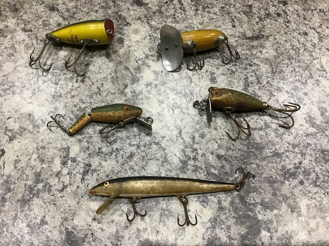 Vintage Fishing Lures Collection of 5 Lures Vintage Wood Etsy