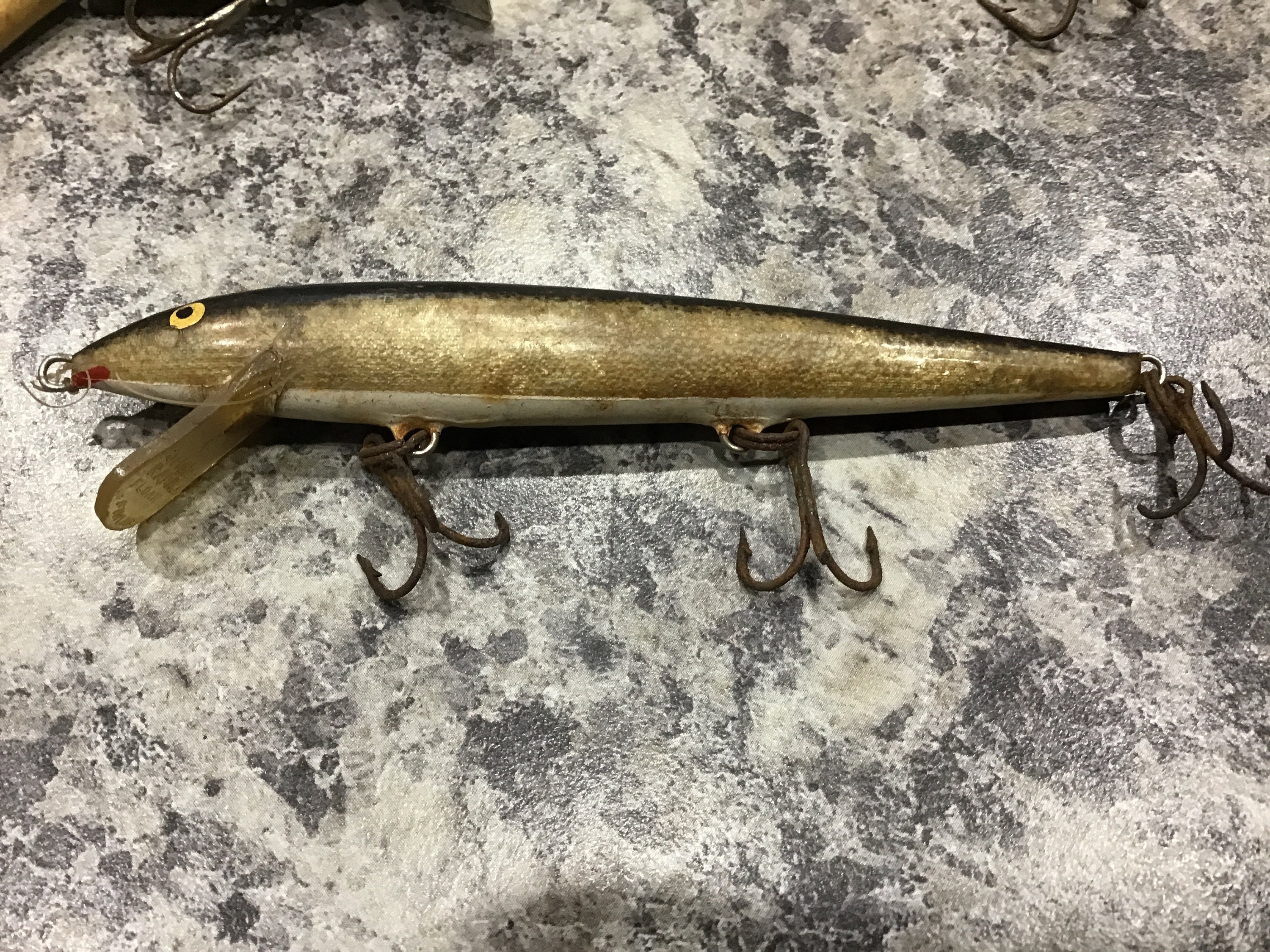Vintage Fishing Lures, Collection of 5 Lures Vintage Wood Lures