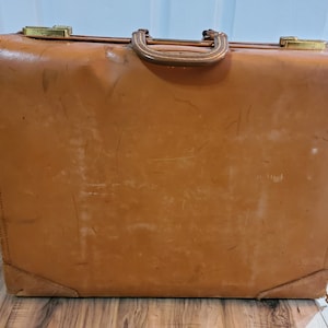 1960s Genuine Cowhide Leather Suitcase, MCM, Vintage, Luggage, Home Decor, Photo, Stage Prop, Storage Case