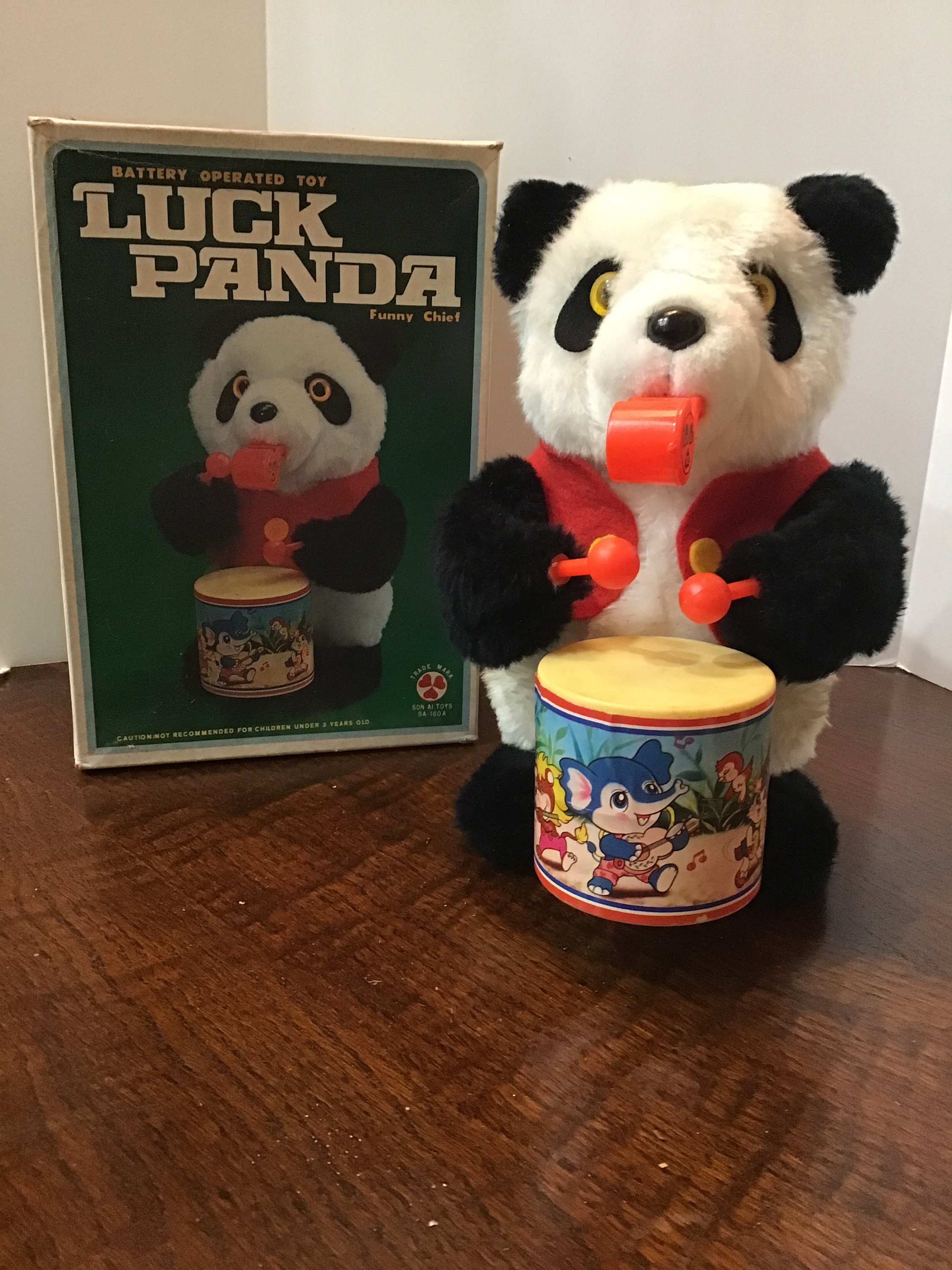 lucky pandaさん専用 Vintage Luck Panda, Collectible Toy, Battery Operated Panda