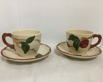 Franciscan Ware - Juego de tazas y platillos de café con manzana, par de tazas y platillos
