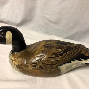 Vintage Hand Carved Hand painted Wood DUCK Cabin, Farmhouse, Man Cave, Office Decor