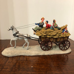 Lemax Weihnachtsdorf “Feiertag Heufahrt” Weihnachten Winter Dekor, Weihnachtsdorf Figuren