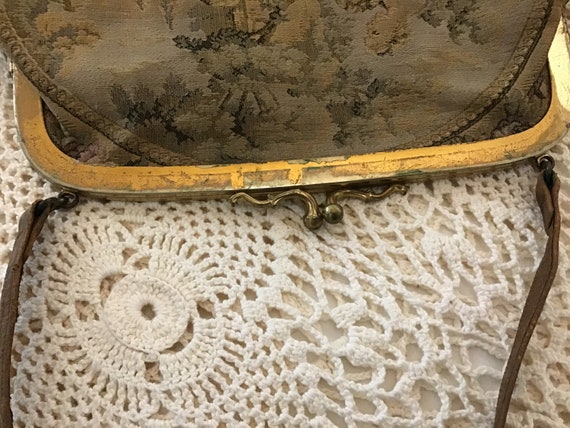 Lovely Vintage Victorian Tapestry Handbag, Purse, Makeup Bag, Victorian Decor, View 3