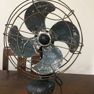 Vintage Table Fan 1950s Fan, Vintage, Industrial, Cabin, Porch Decor