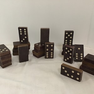 Vintage Dominos, juego completo de dominó, juegos familiares, decoración de juegos vintage