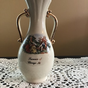 Vintage Gilded Vase Souvenir of Chicago 1950s