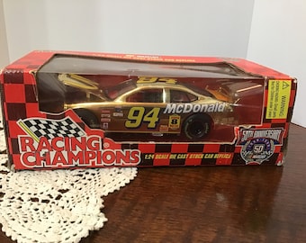 il_340x270.3541997438_eq9h.jpg