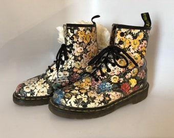 doc martens flowers