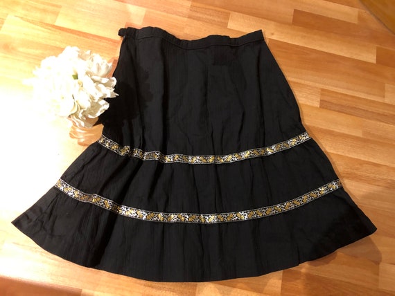 Gorgeous True Vintage Hand Sewn Black Skirt with … - image 1