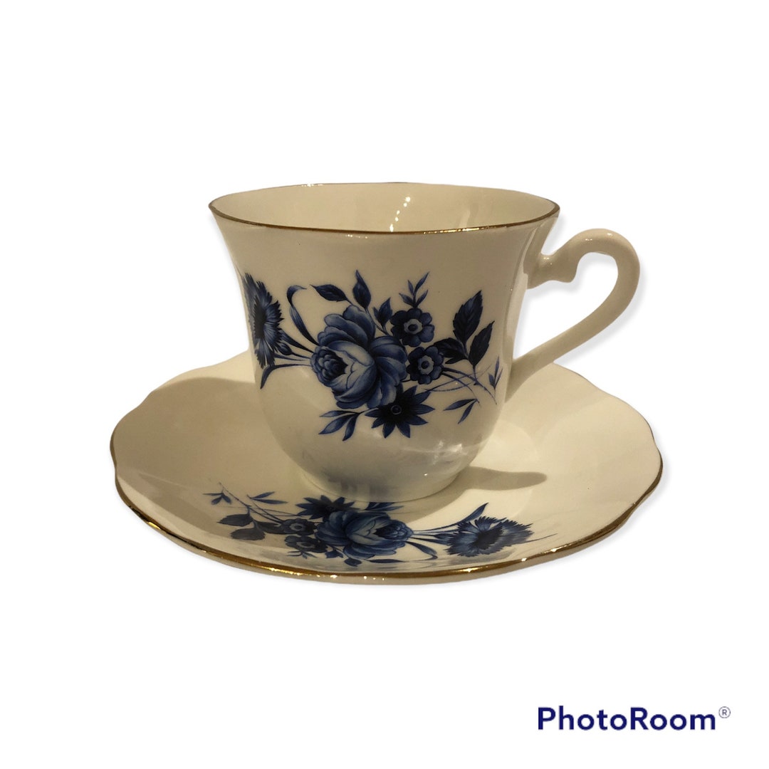 Vintage Elizabethan Fine English Bone China White and Blue Roses Teacup