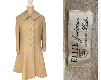 Vintage 1960s IGLWU Union Made Elite Juniors Styled by Luba Fitted Cream Coat Satin Lining