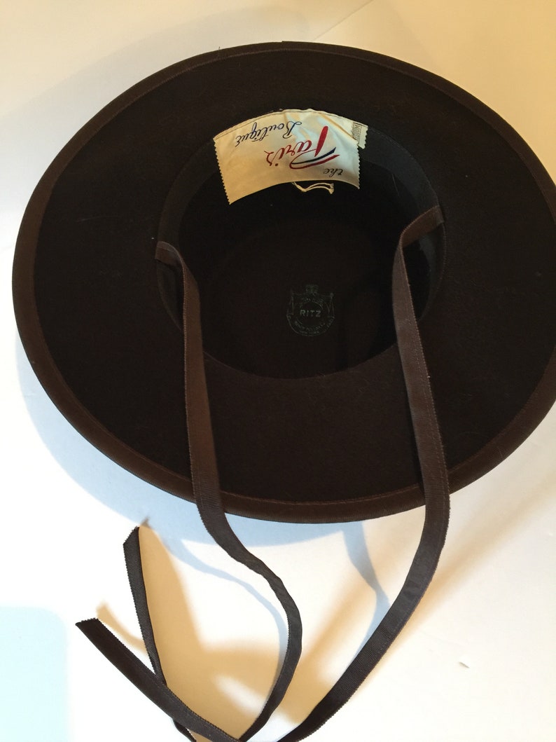 Stunning Vintage 1950s Henry Pollak Ritz New York Brown Wool Felt Hat Equestrian Hat Paris Boutique Size Medium
