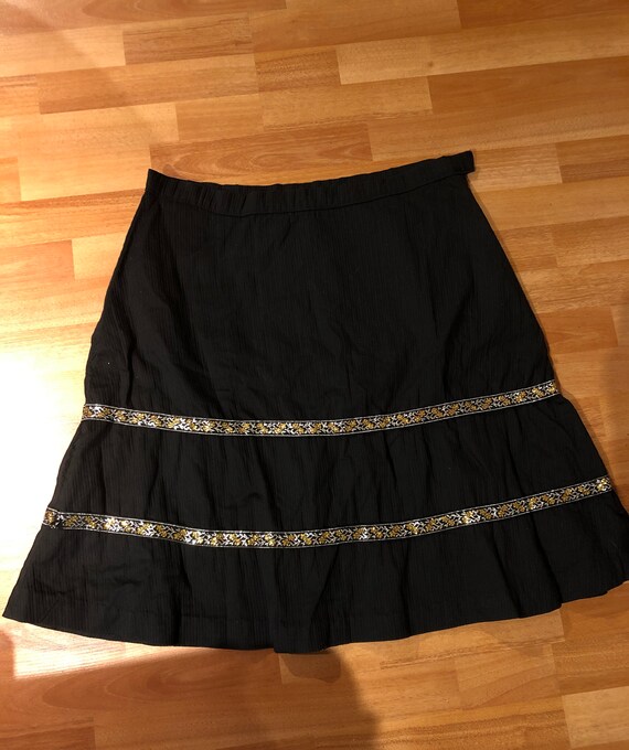 Gorgeous True Vintage Hand Sewn Black Skirt with … - image 3