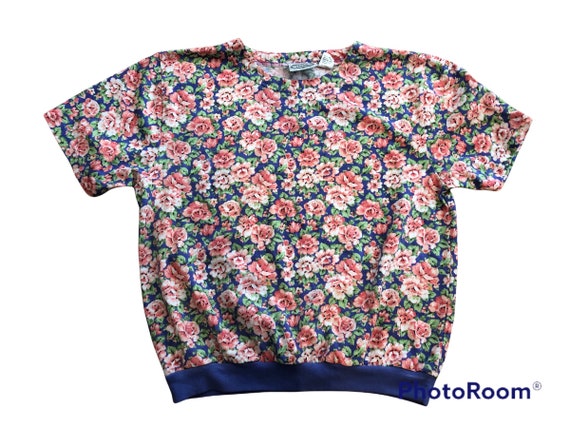 Vintage The Villager Rose Floral T-Shirt Shorts S… - image 6