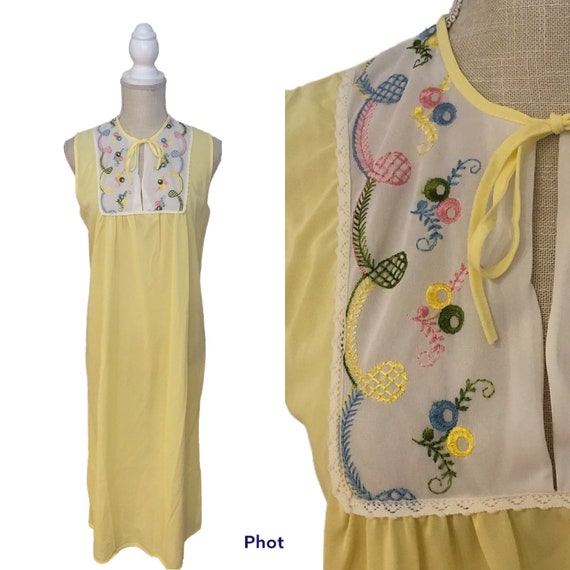Vintage Yellow Embroidered 1970's Nylon Midi Slee… - image 1