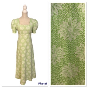 Vintage Handmade Spring Green Flower Power Daisy Lace Overlay Maxi Prairie Dress Small 1960&#39;s 1970&#39;s