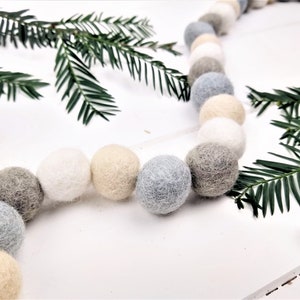 Nordic Holiday Decor - Felt Ball Garland - Noel Decoration for Christmas Xmas Decoration wall hanging with 2cm pompoms- Christmas Banner