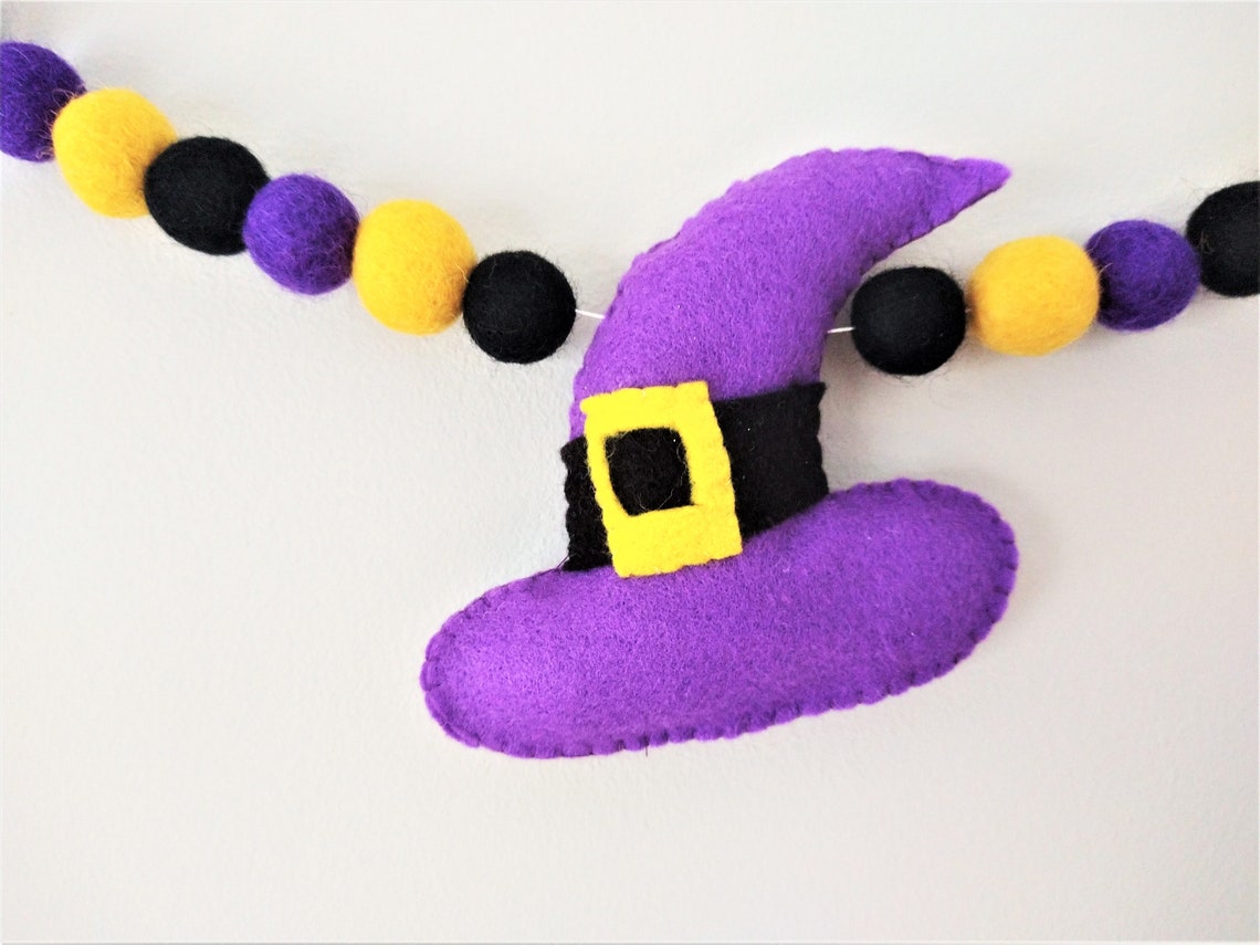 DIY Craft kit for Felt Witch Hat Pom Pom Garland. Witches Hat Etsy