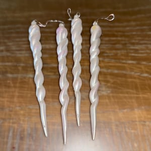 4 Vintage White Spiral Icicles, Pearl White Icicle Ornaments, Shatterproof 5&quot; Metallic White Icicle Ornaments, White Icicles