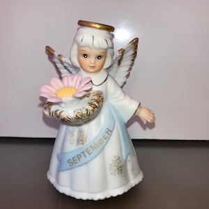 Vintage Japan September Angel, Vintage Porcelain Lefton September, Japan Birthday Month Angels, Lefton September Angel 06800, CHIP Flower