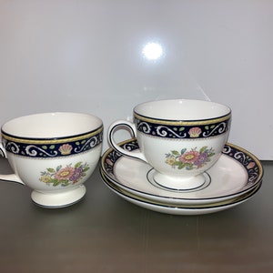 2 Vintage Wedgewood Cups and Saucers, Wedgewood Runnymede Tea Cups, Wedgewood England, Wedgewood Runnymede Cups, Mint
