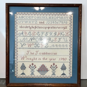 Vintage Shaker Design 1980 kruissteek sampler, ingelijste kruissteek alfabet, ingelijste kruissteek 1980, 19 "x 17" kruissteek, goed