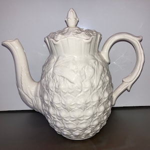 Vintage Spode Tea Pot, Rare Spode Williamsburg Pineapple Tea Pot, Spode Pineapple Coffee Pot, Spode IMP made in England Tea Pot, Mint