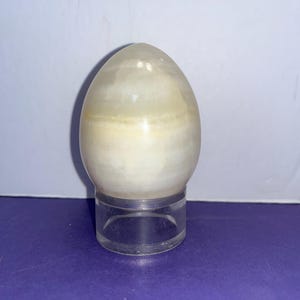 Polished Natural Marble Egg, Large Natural Ringed Egg, Natural Stone Ringed Clear White Egg, 2 3/4&quot; Stone Egg, Beige White Polished Rock Egg
