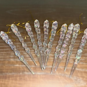 10 Vintage Icicle Christmas Ornaments, Shatterproof 5&quot; Iridescent Icicle Ornaments, 8 Clear Glitter Twisted Icicle Ornaments