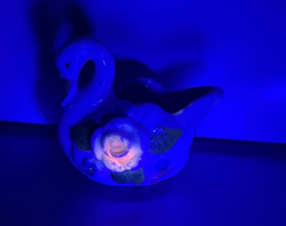 Pair of Vintage Swans, Tiny Japan Swan Figures, Mini Swan Applied Flowers, Vintage Swan Toothpick Holder, Japan Porcelain Swan, Flower Glows