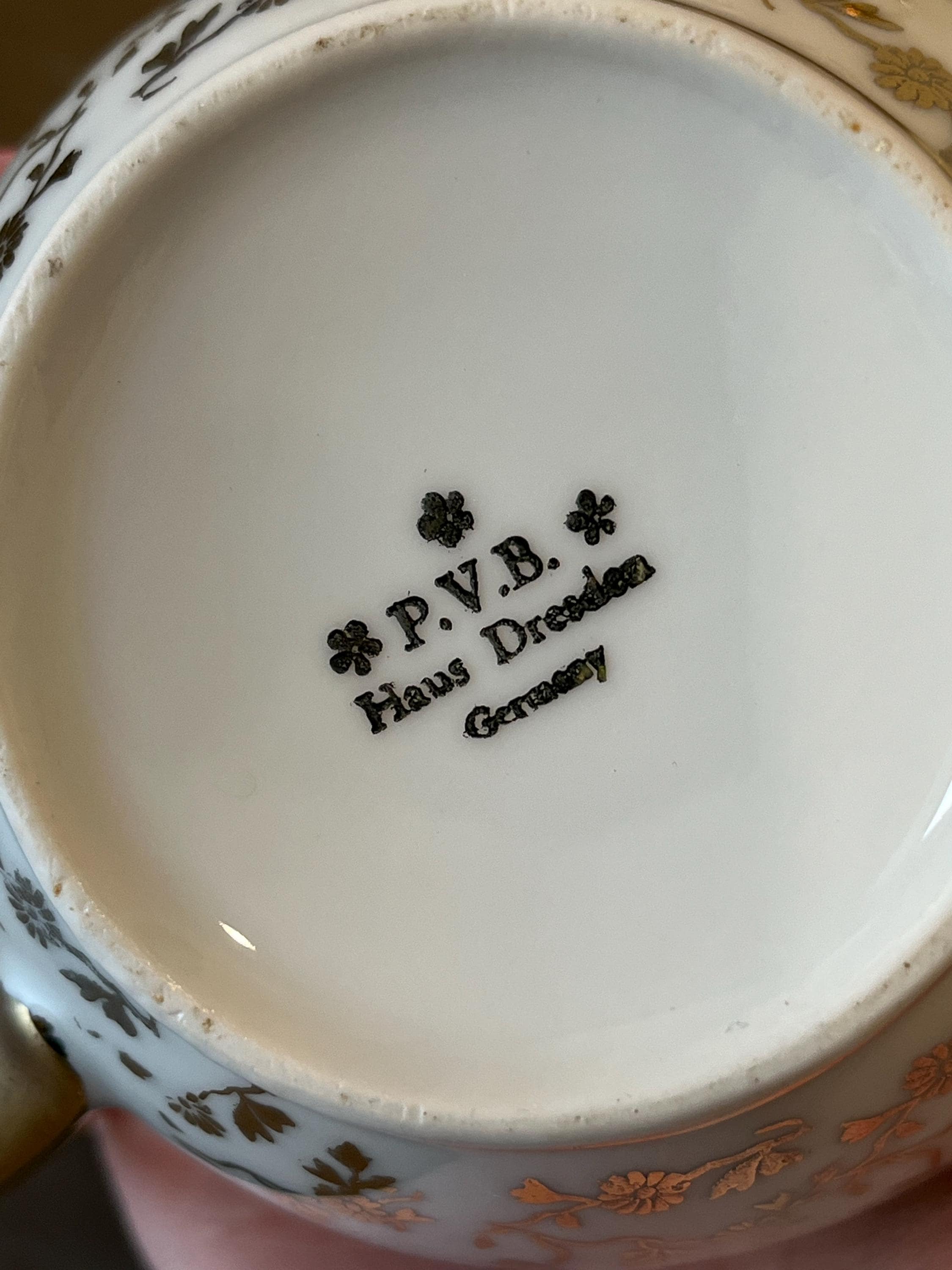 18 Piece PVB Haas Dresden Tea Set, 1954 Dresden Germany White 24kt