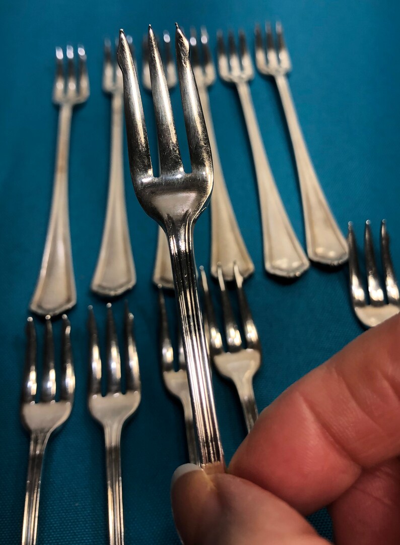12 Pcs. Wm Rogers Silver Seafood Forks 12 Cocktail Forks Etsy