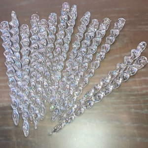 14 Vintage Icicle Christmas Ornaments, Shatterproof 5 1/2&quot; Iridescent Glitter Icicle Ornaments, 12 Clear Glitter Twisted Icicle Ornaments