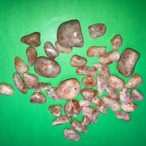 Sunstone Gem Stones, Sunstone Rocks, Sunstone Crystals, Loose Gem Stones Sunstone, Natural Stones Sunstone, Sunstone Medium to Small 5 oz