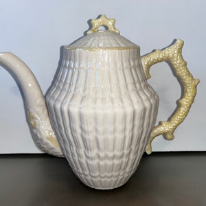 Vintage Belleek Irish Limpet Shell Coffee Pot, Belleek 2nd Green Mark 4 Cup Coffee, Belleek Limpet Shell Coral Yellow Lidded Coffee, Mint