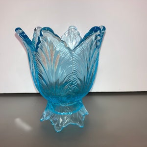Vintage Fenton Aqua Blue Glass Cabbage Candle, Türkisblaue Spitzkerze, 4 1/4 &quot;große Fenton Glass Votivkerze, Fenton 2 Way Candle