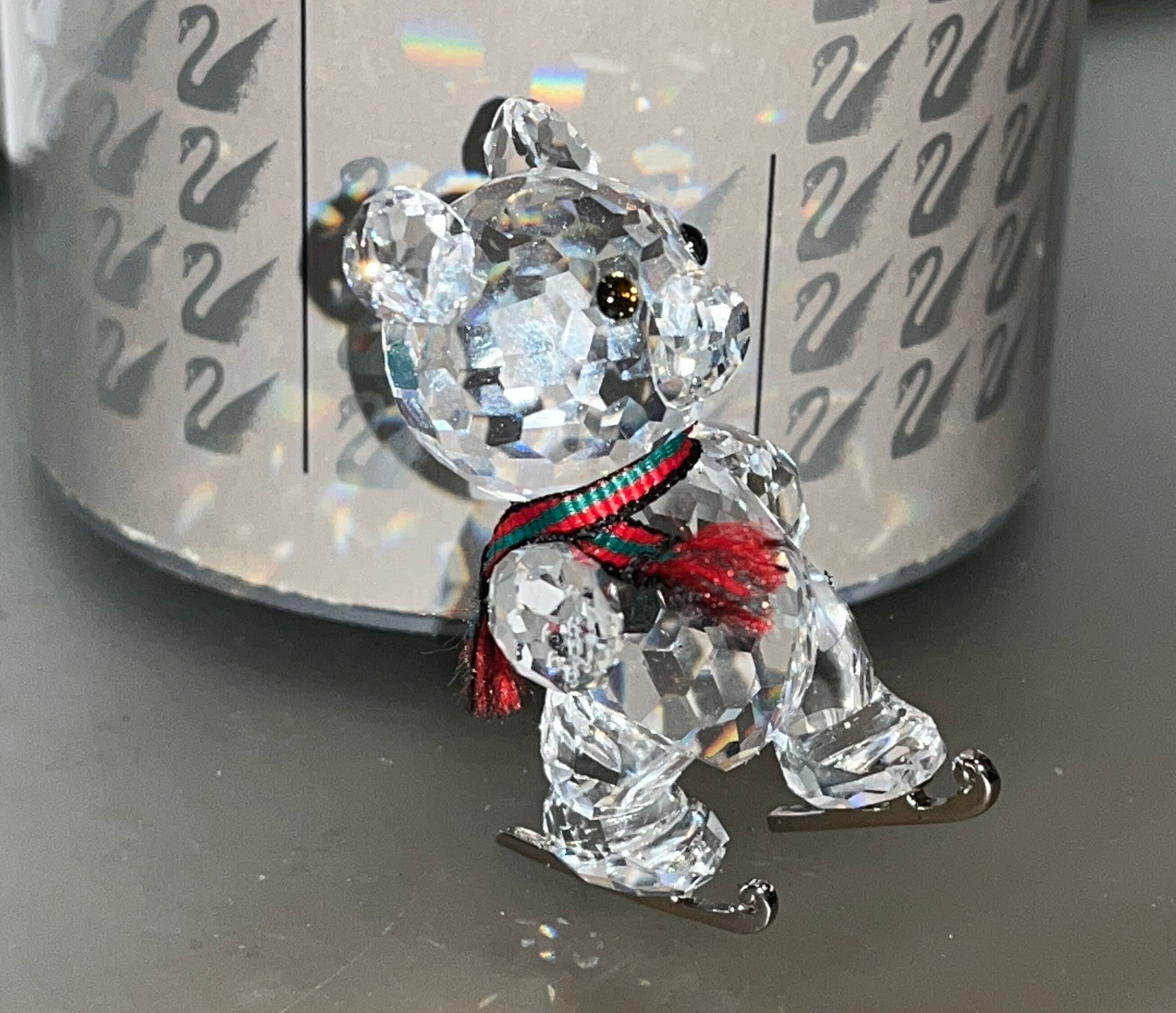 スワロフスキー クリスベア アイススケート、スワロフスキー