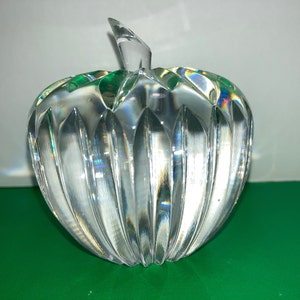Waterford Crystal Apple Paperweight, Waterford Apple, Waterford Crystal Faceted Apple Paperweight, Waterford Apple Mint