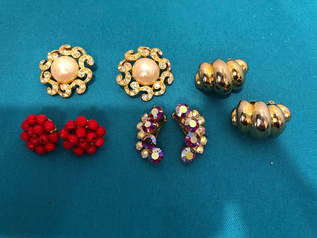 4 Pair of Vintage Clip on Earring Lot, 1950 to 1970 Earring Lot