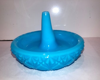 Fenton Turquoise Blue Ring Dish, Fenton Opaque Turquoise Ring Holder, Blue Glass Ring Holder, Bridal Gifts, Signed Fenton Ring Dish