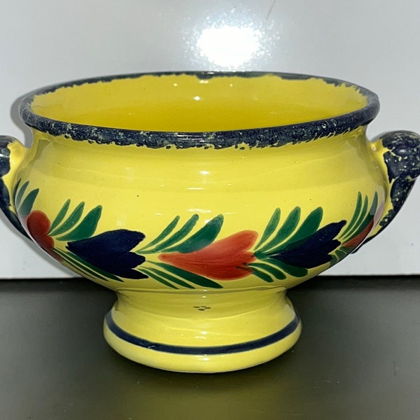 Vintage Henriot Quimper Yellow Flowers Bowl, French Quimper 5" Bowl with Handles, Quimper Les Plats Du Chef Bowl, Quimper Yellow, Good