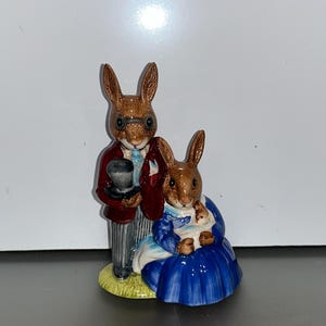 Vintage Royal Doulton Bunnykins Family Portrait, 1972 Royal Doulton England Bunnykins, Royal Doulton  Family Photo, Mint