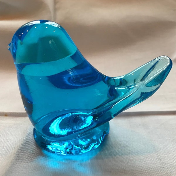 Turquoise Glass Bluebird, Blue Bird of Happiness, Turquoise Glass Blue Bird, Leo Ward 1985 Blue Bird Paperweight, Collectible Glass Birds
