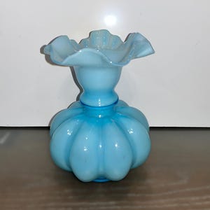 Vintage Fenton Blue 8&quot; Mellon Vase, Fenton Powder Blue Ruffled Vase, Fenton Large Blue Crimped Mellon Vase, 1940 Fenton Mellon Vase, Mint