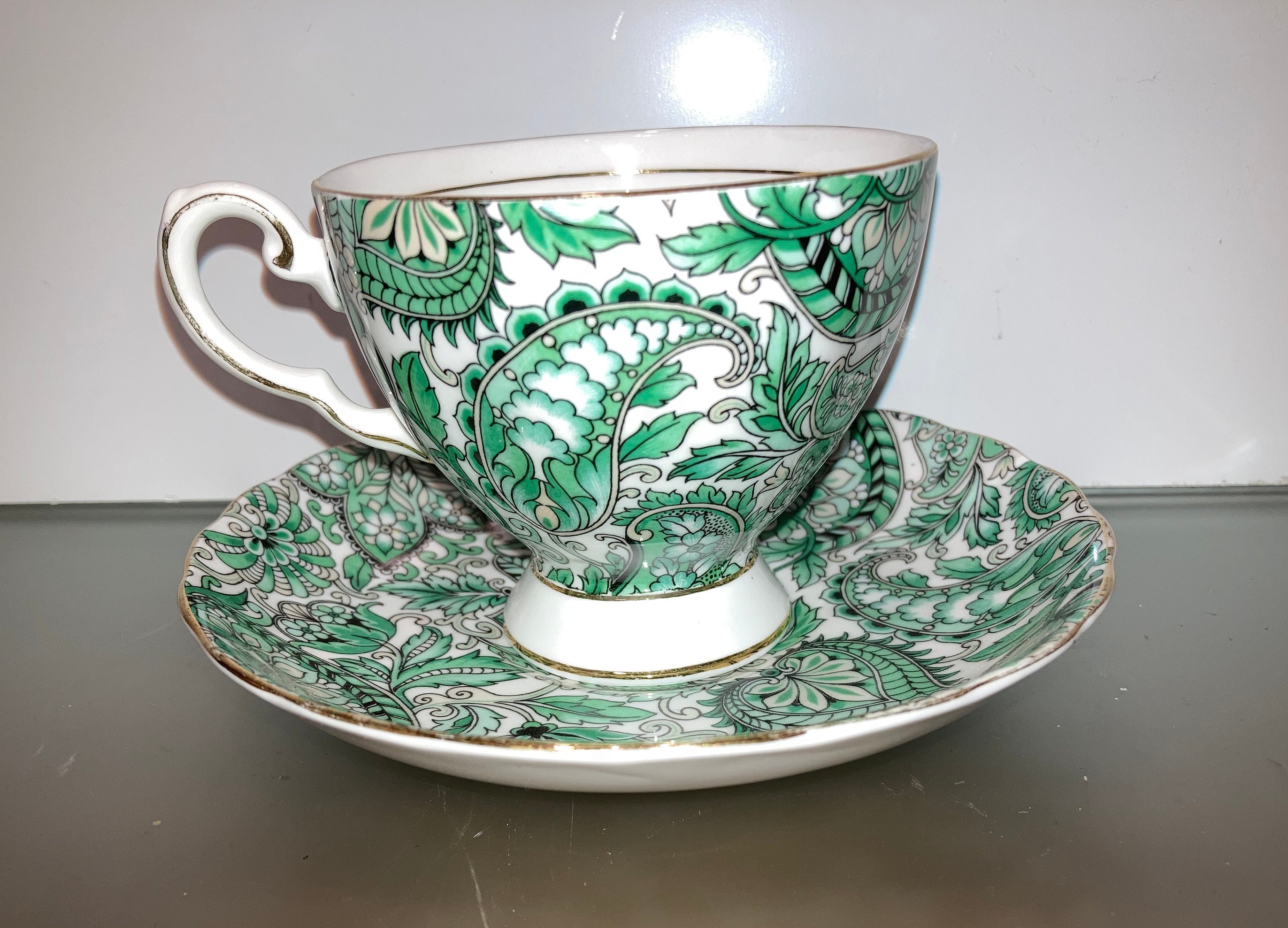 Royal Tuscan Tea Cup, Royal Tuscan Green Paisley, Green Paisley