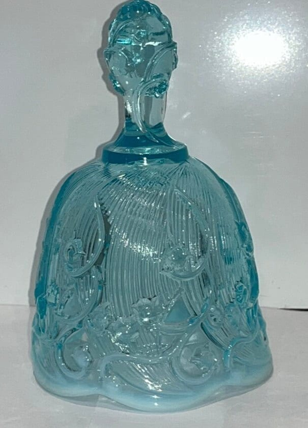 ヴィンテージ フェントン リリー オブ ザ バレー ブルー オパール