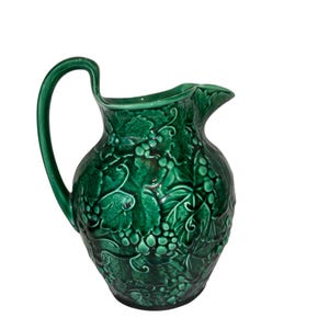 Vintage Wedgwood Green Pitcher, Wedgwood Green Majolica Vine Pitcher, Wedgwood 9&quot; Majolica Pitcher, Green Grape Vine Majolica Pitcher, Good